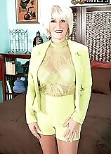 First-timer Desire Desires A Creampie
