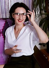 Sara D Horny Secretary