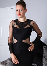 Saffire Sultry In Black