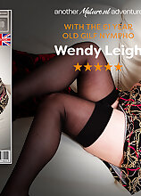 Masturbating British Blonde GILF Wendy Leigh with her big tits loves to play with her shaved pussy