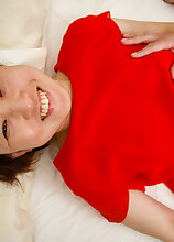 Mature.nl - Japanese mom Yuki Kozakura is getting a creampie from her horny neighbour