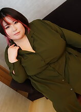 Mature.nl - Huge breasted BBW Japanese lady begging for a creampie
